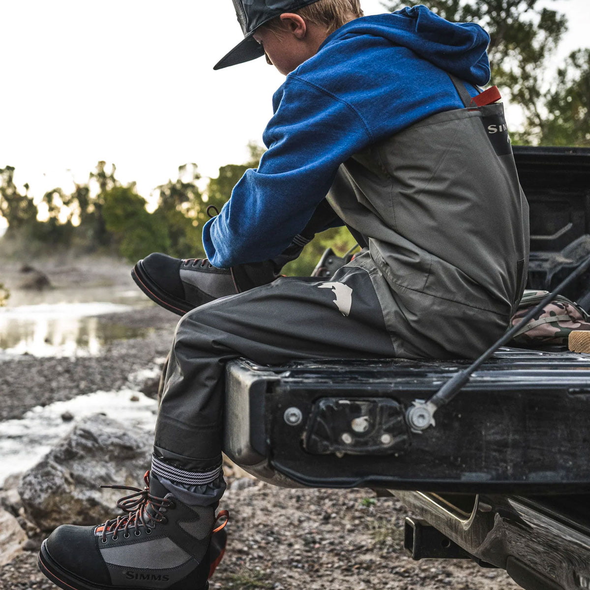 Simms Tributary Kids Stockingfoot vöðlupakki – Filtsóli - Image 19