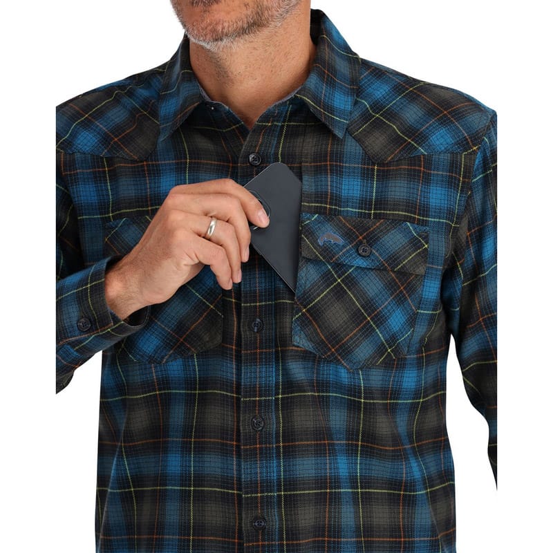 Simms Santee Flannel Shirt Black / Br Blue Pane Ombre - Image 4
