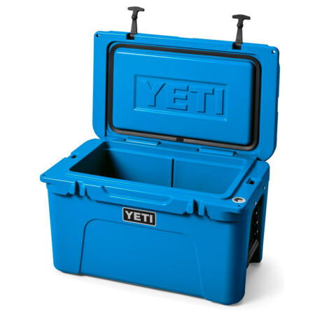 Alternative view of YETI Tundra 45 Big Wave Blue