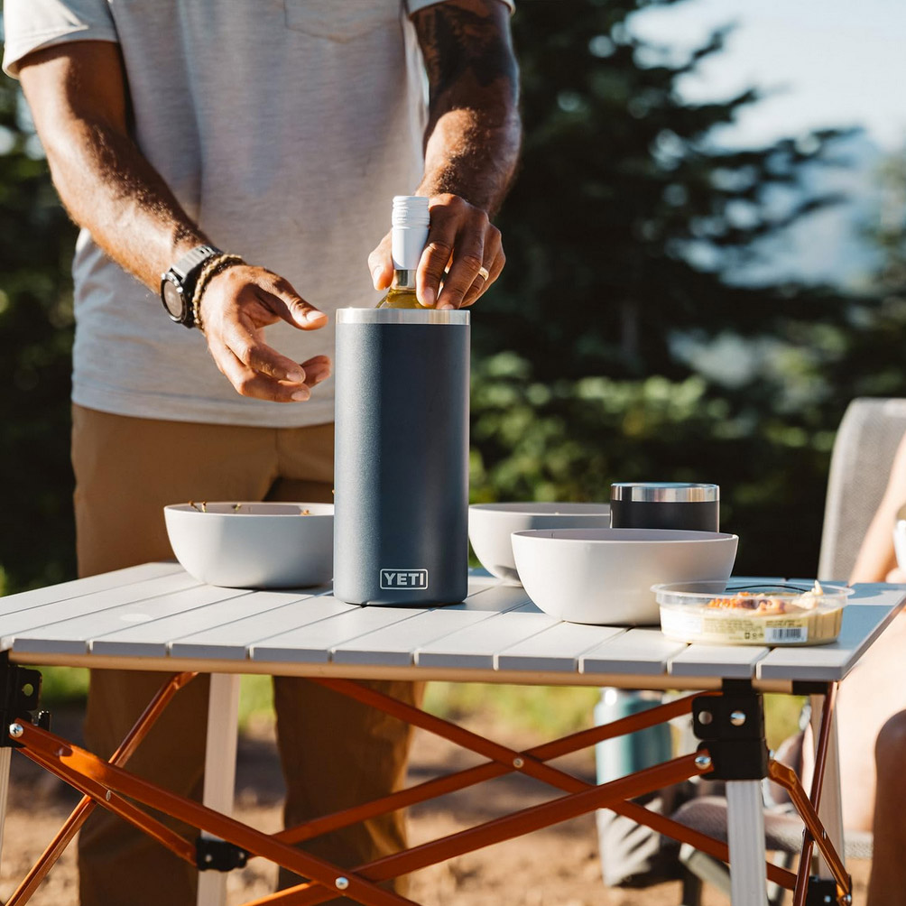 YETI Rambler Wine Chiller Rescue Red - Image 2