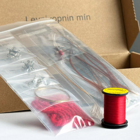 Alternative view of Hnýtum sjálf - Frances